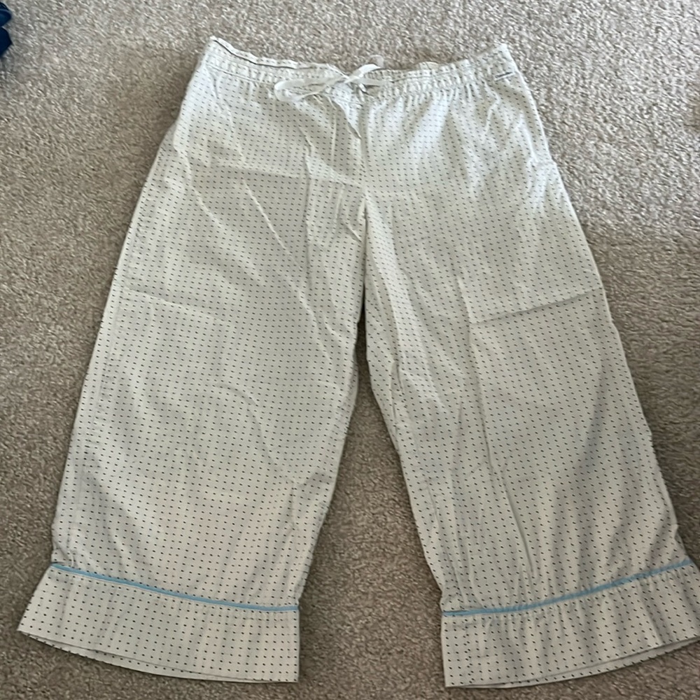 Cute light weight Calvin Klein pajama pants cropped